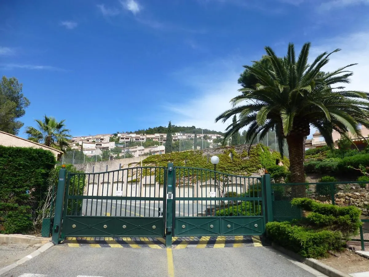 Duplex, Vue Panoramique Sur La Mediterranee, Piscine, Garage Saint-Raphaël
